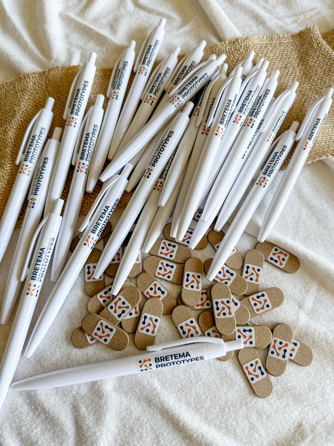 Hablemos de cómo llevar tu marca al siguiente nivel... y sin gastar un dineral 💸