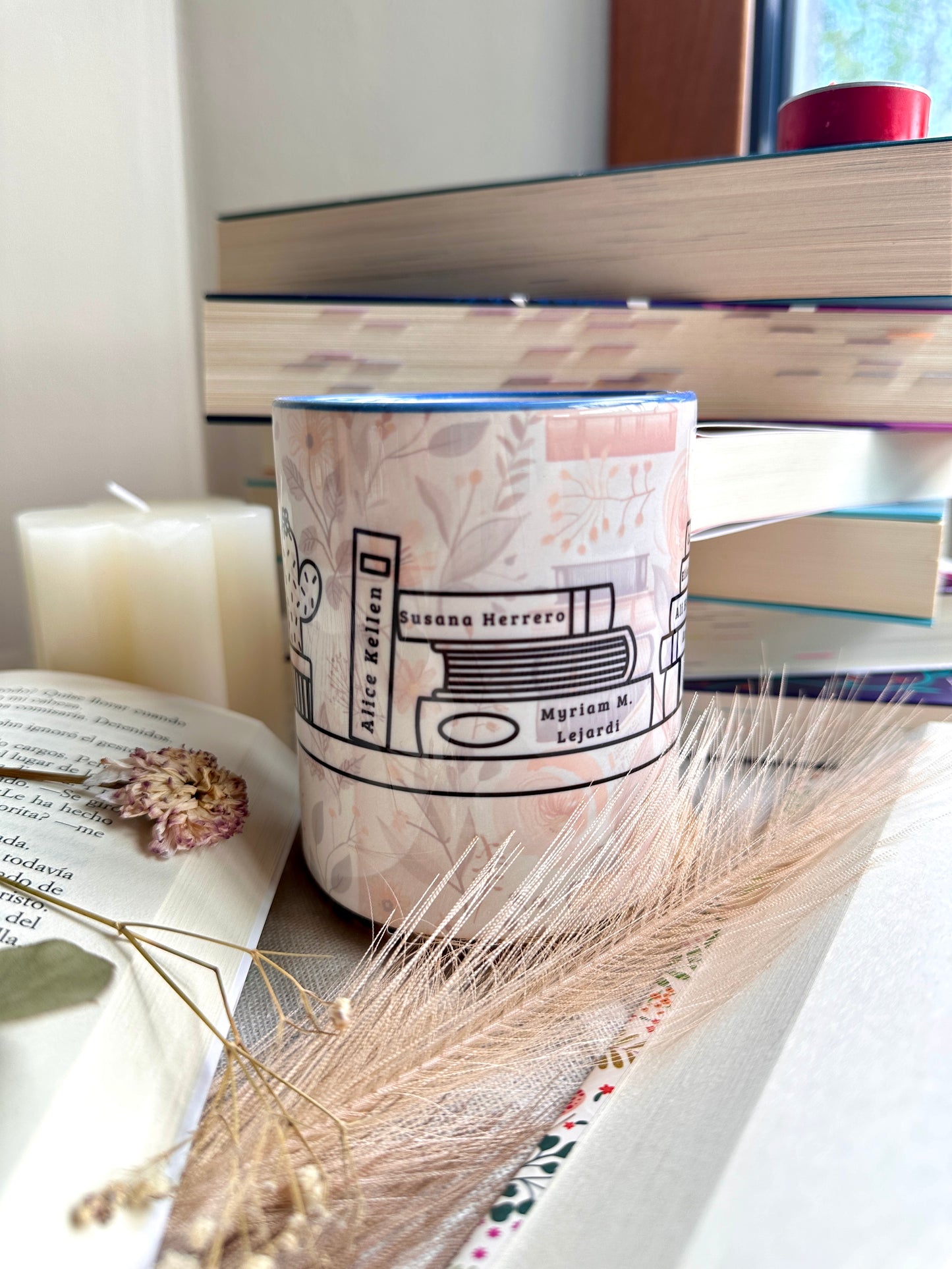 Taza Personalizada - Estantería Autores Favoritos 📚