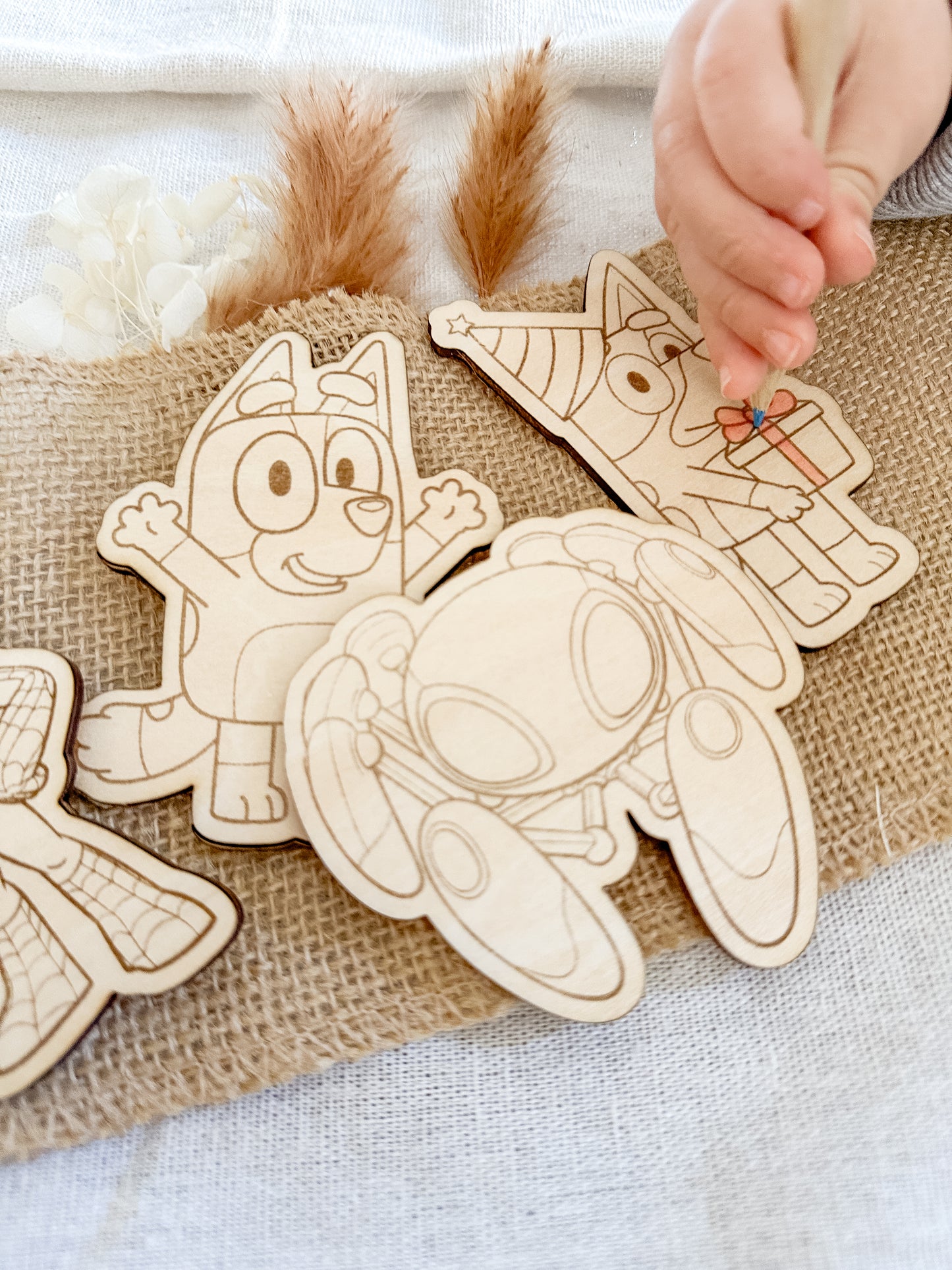 Piezas de madera para colorear + Set colores 🎨