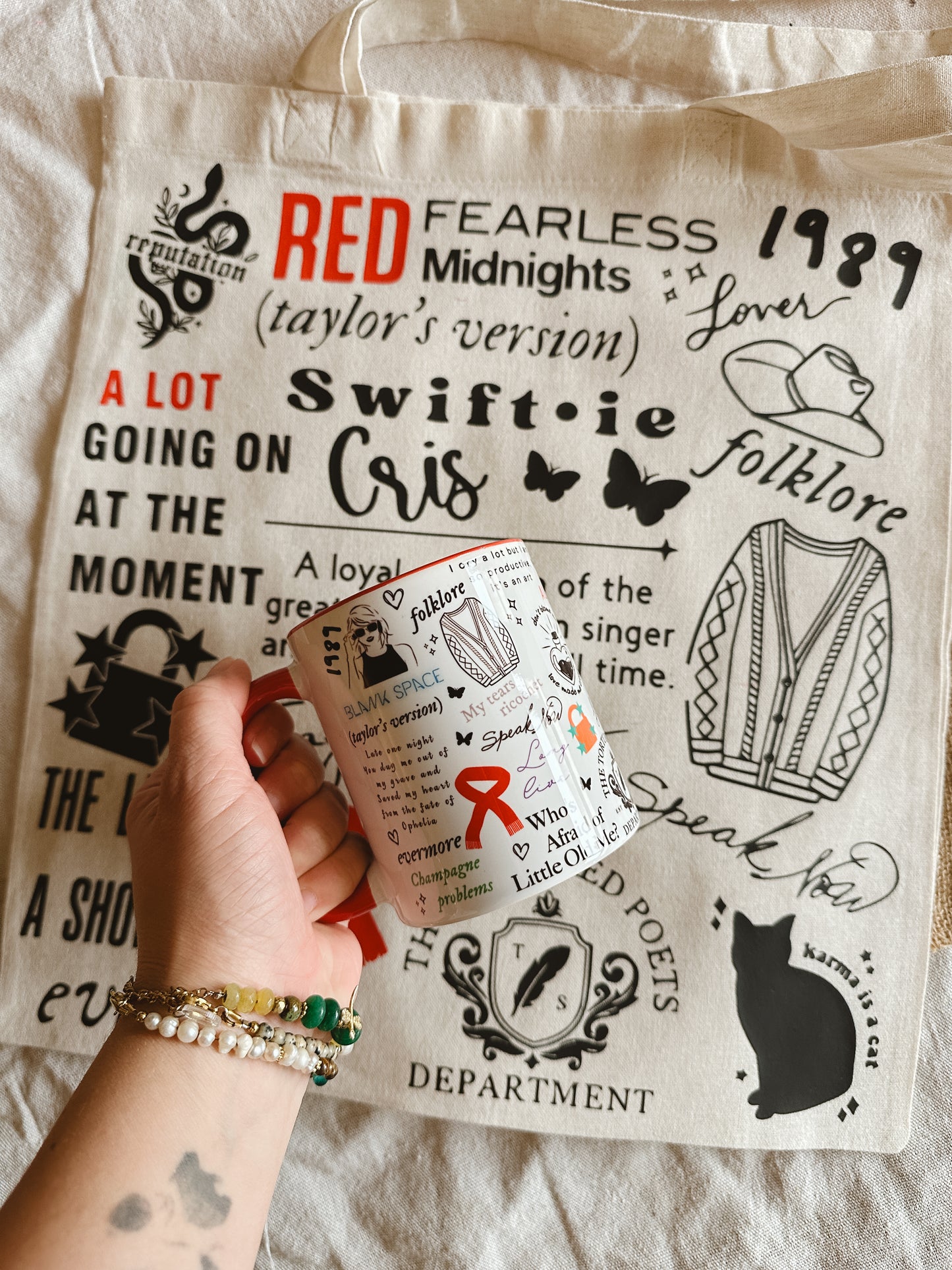 Pack Tote Bag + Taza ERAS Personalizada Taylor Swift ✨