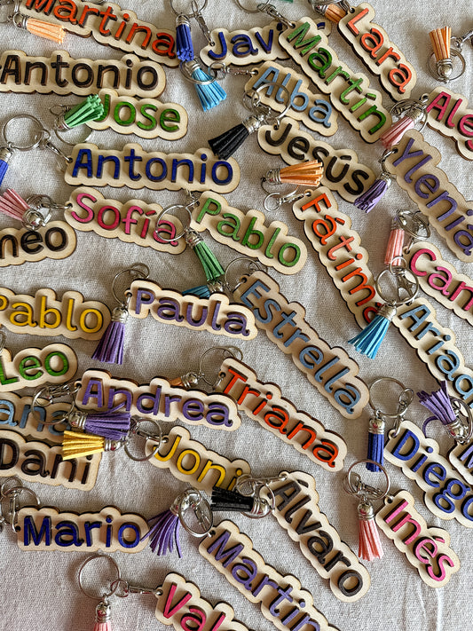 Llaveros nombres de madera 🔑