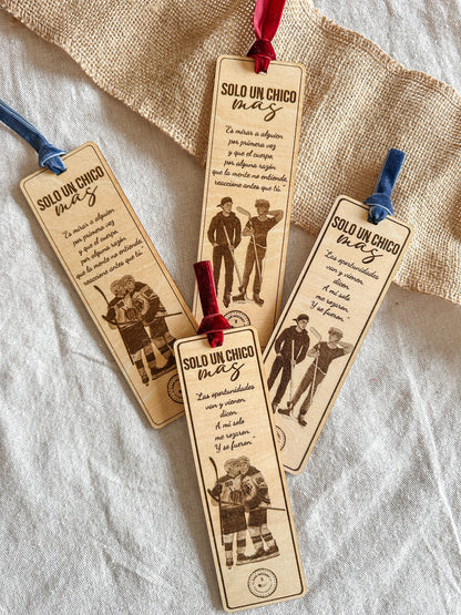 Caja Literaria "Solo un chico más" 🥅 ❤️ - PREVENTA