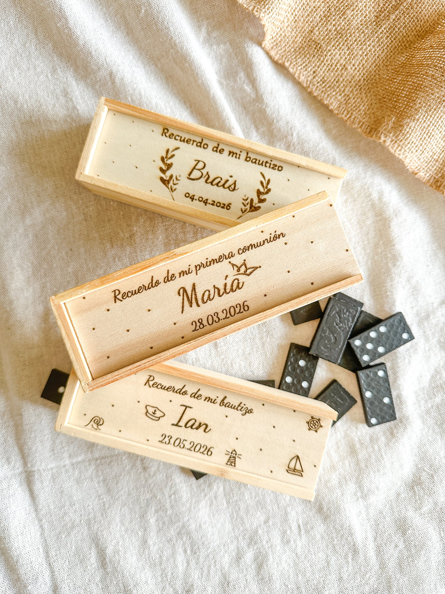 Dominó de madera personalizado ✨