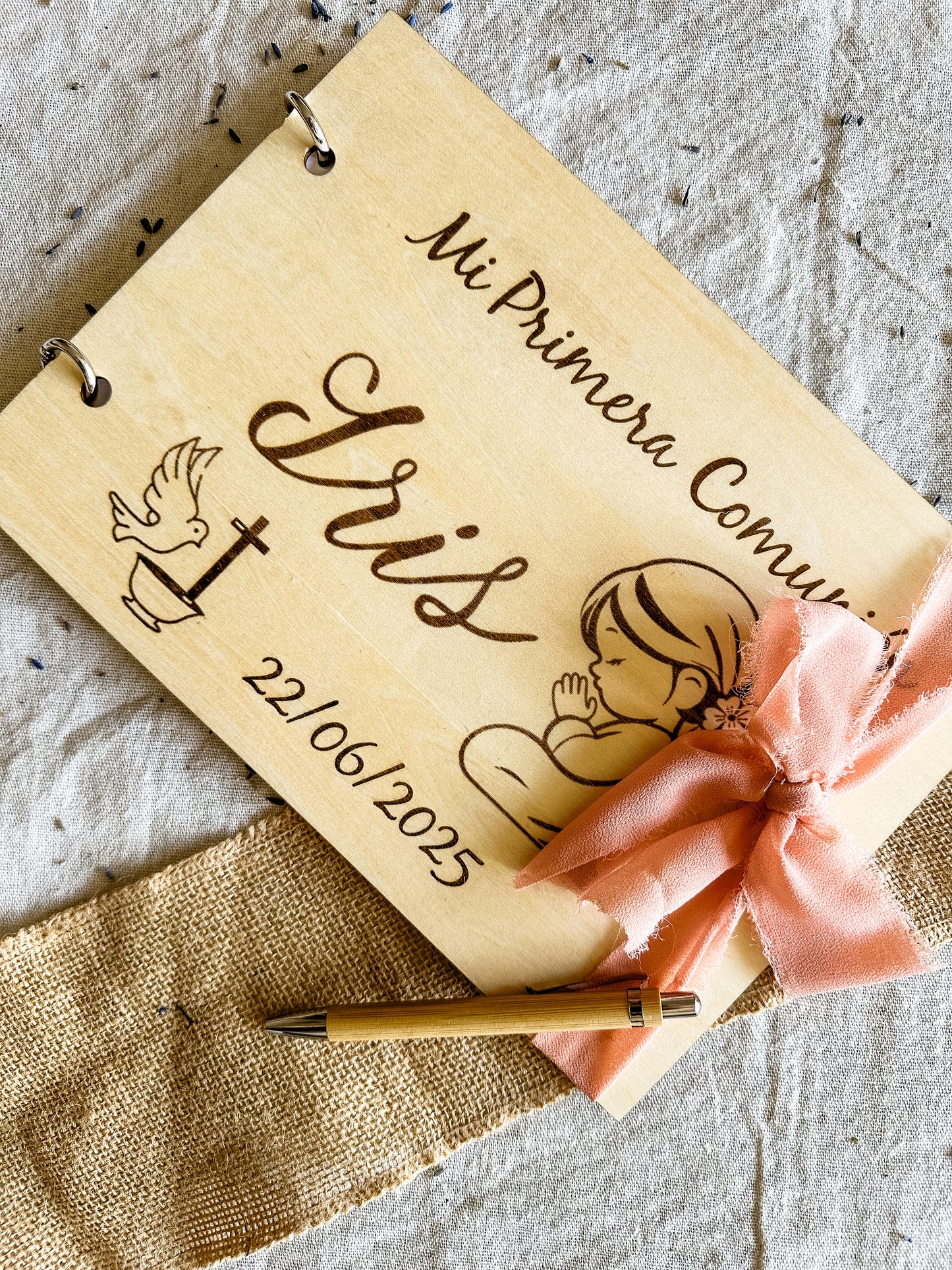 Libro de firmas de madera
