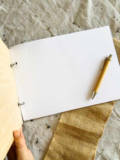 Libro de firmas de madera