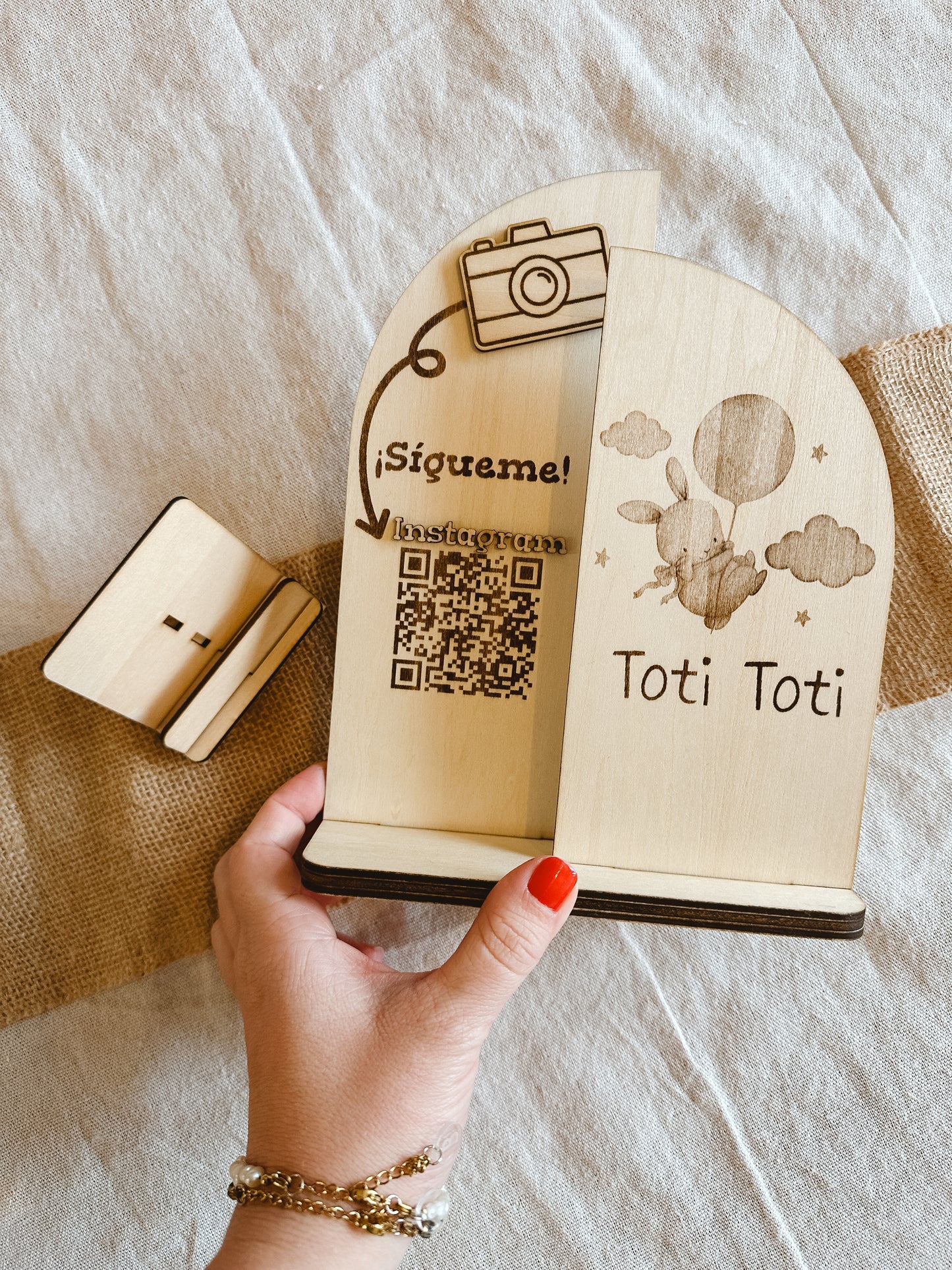 Stand QR / Tarjetero - Madera