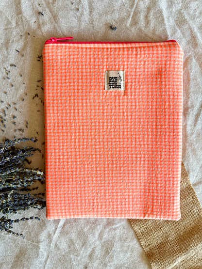 Funda libro / iPad 📚♥️ - DYS