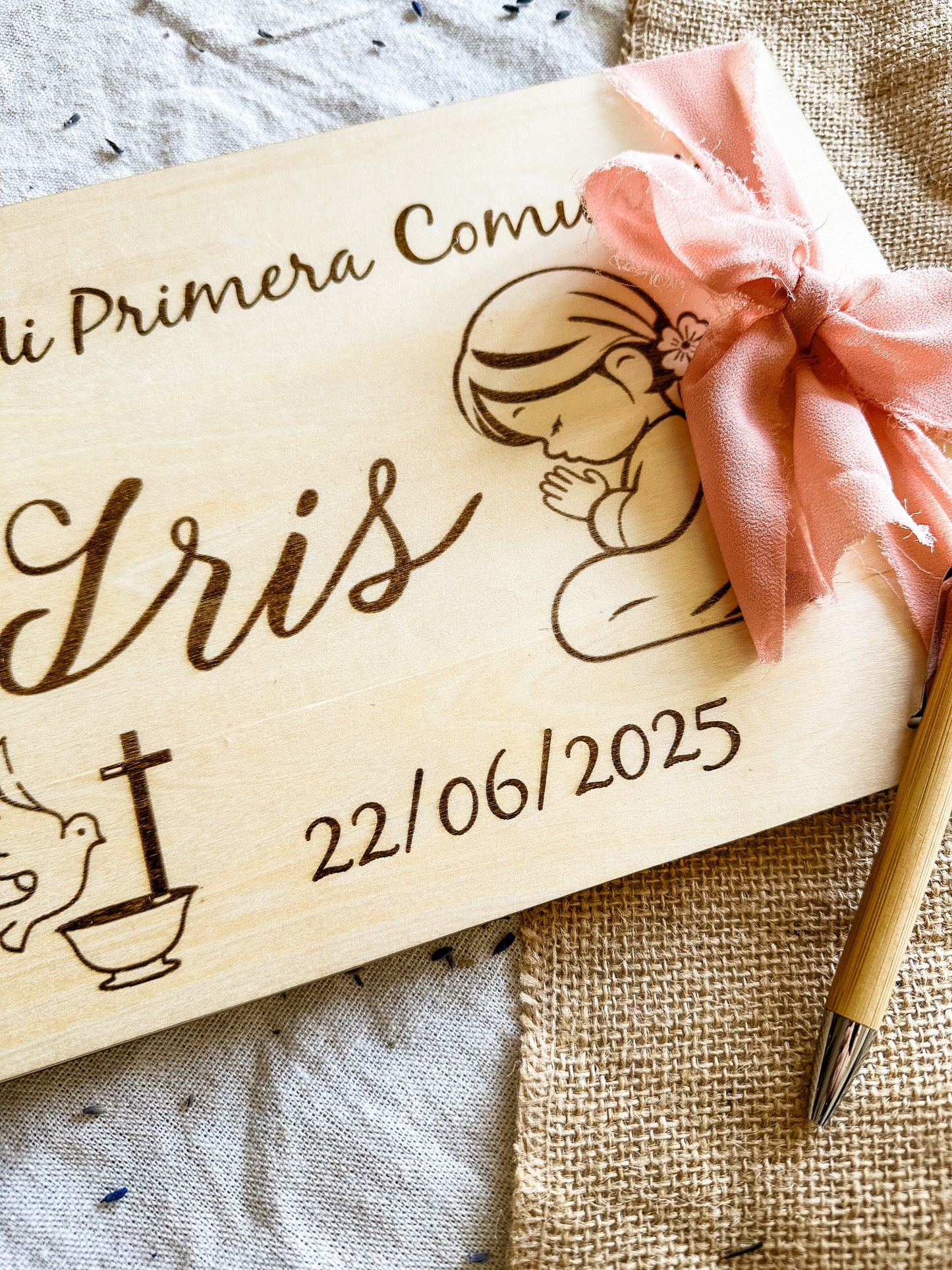 Libro de firmas de madera