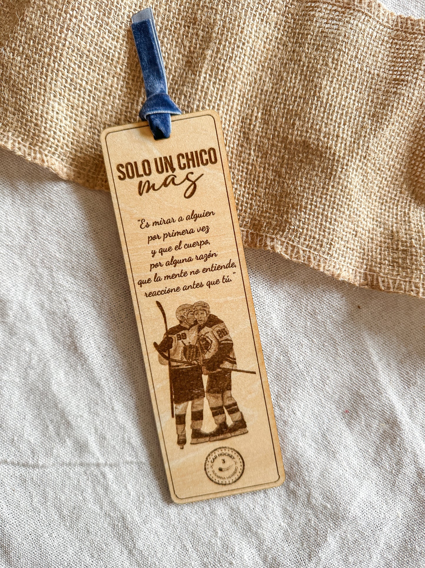 Caja Literaria "Solo un chico más" 🥅 ❤️ - PREVENTA