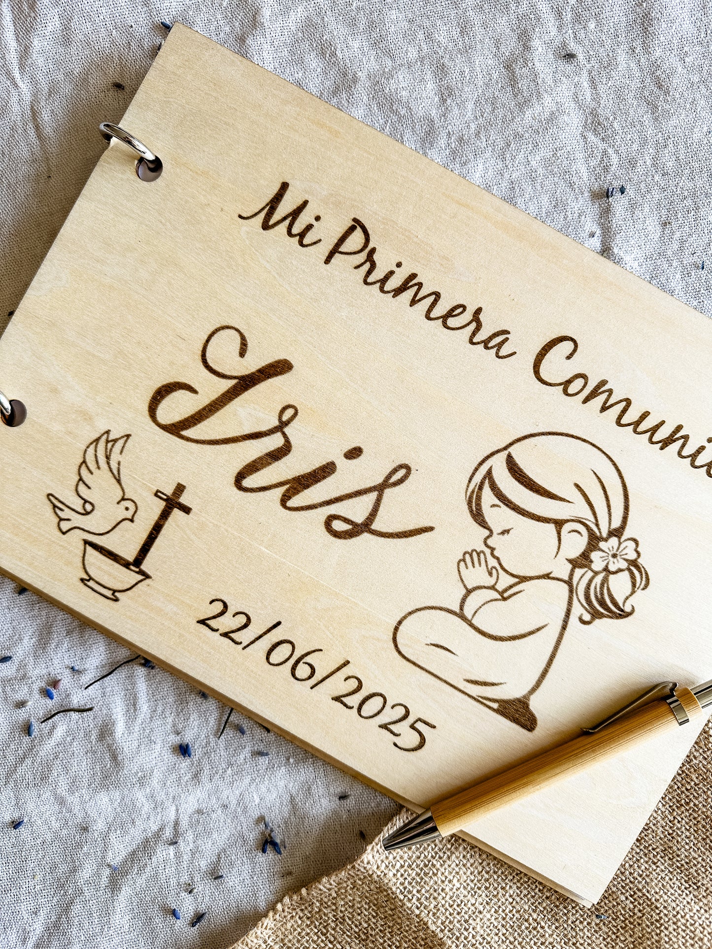 Libro de firmas de madera