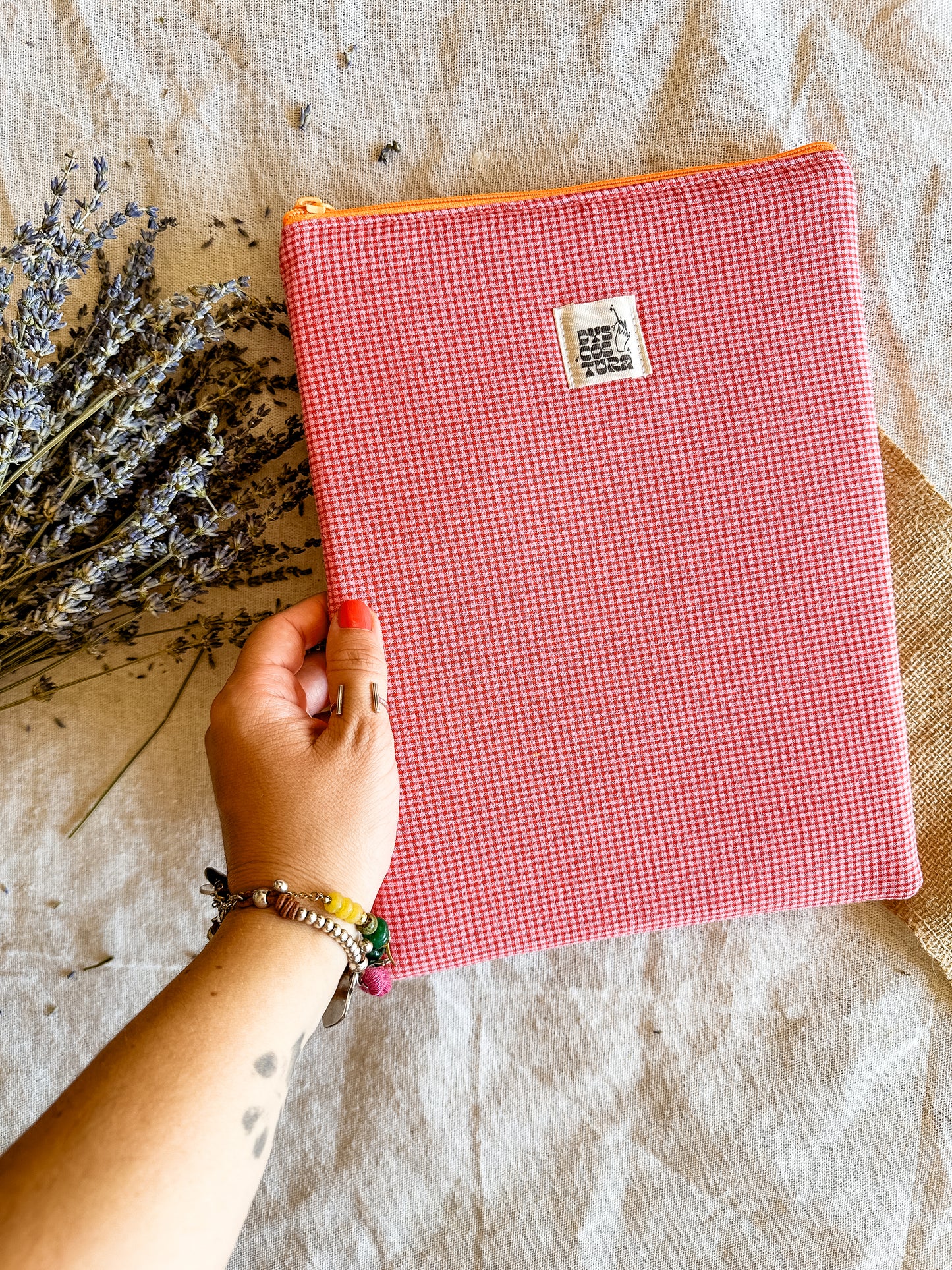 Funda libro / iPad 📚♥️ - DYS