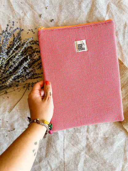 Funda libro / iPad 📚♥️ - DYS