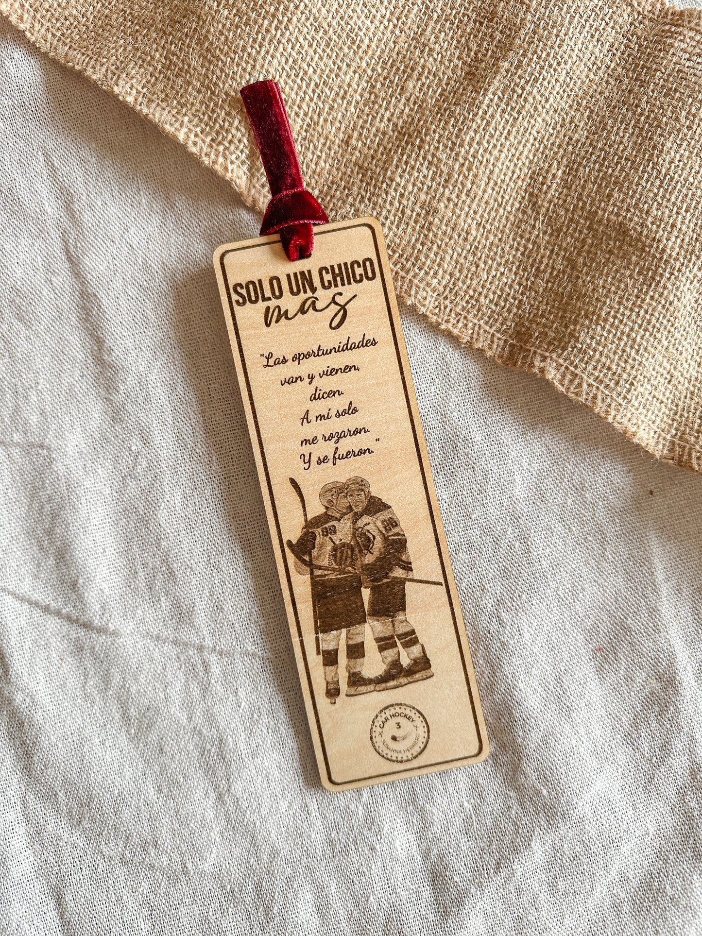 Caja Literaria "Solo un chico más" 🥅 ❤️ - PREVENTA